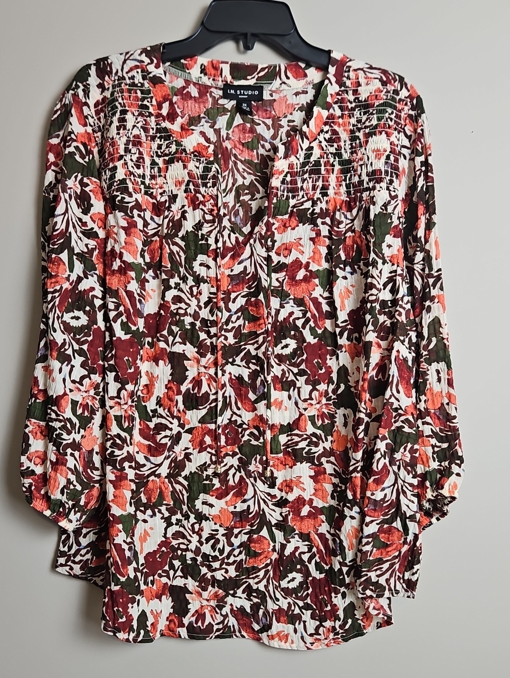 I.N. Studio 3/4 Sleeve Smocked V-neckline Top: Color- Multi‎ Floral: Size- 2X